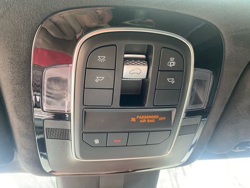 Used 2021 Hyundai Santa Fe Calligraphy AWD/4WD image 16