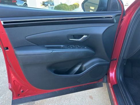 Used 2023 Hyundai Tucson SEL w/ Convenience Package image 10