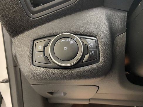 Used 2019 Ford Escape SEL image 21