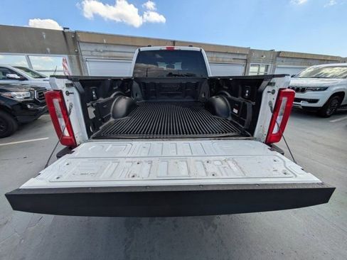 Used 2025 Ford F250 XLT image 11