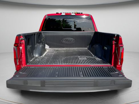 Used 2024 Ford F150 Lariat AWD/4WD image 18