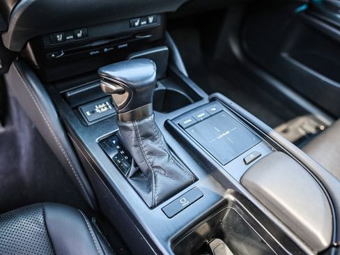 Used 2020 Lexus ES 350 w/ Premium Package FWD image 13