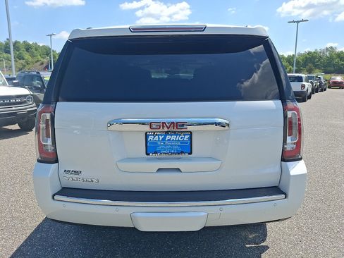 Used 2019 GMC Yukon Denali w/ Open Road Package AWD/4WD image 5