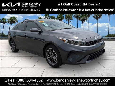 Certified 2023 Kia Forte LXS FWD image 1