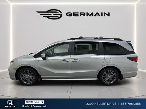 New 2026 Honda Odyssey Touring image 4