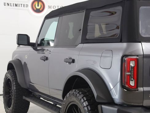 Used 2023 Ford Bronco Wildtrak AWD/4WD image 41