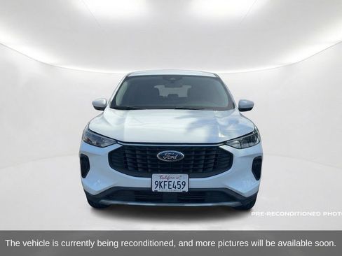 Used 2023 Ford Escape Active FWD image 2