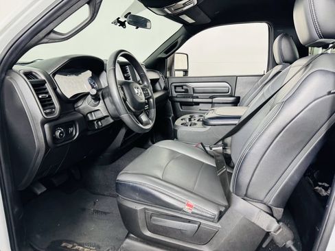 Used 2023 RAM 2500 Tradesman RWD image 4