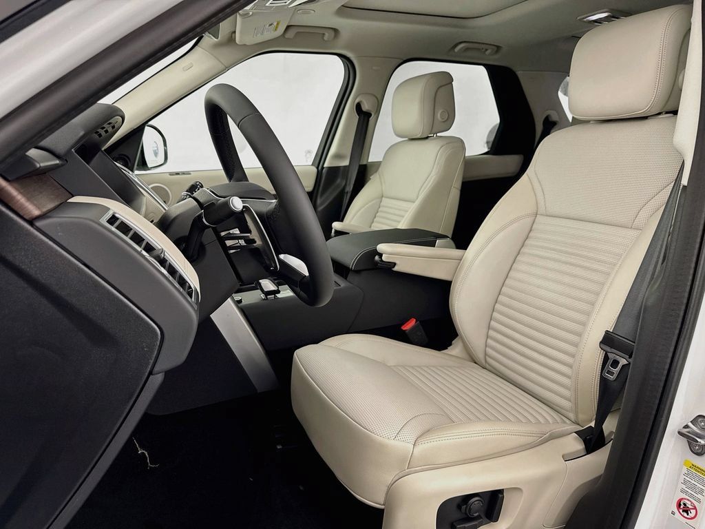 New 2026 Land Rover Discovery Dynamic SE AWD/4WD image 21