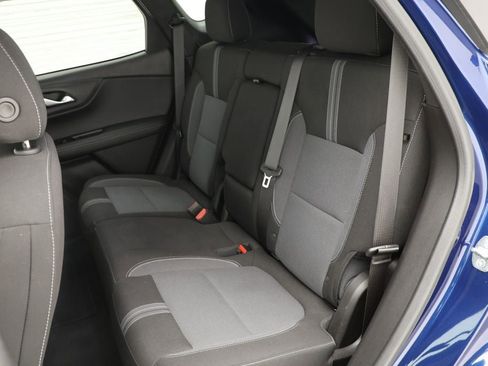 Used 2023 Chevrolet Blazer LT w/ Driver Confidence Package image 11