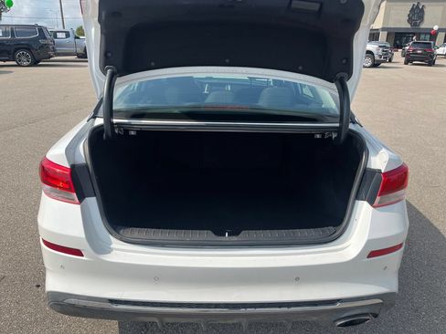 Used 2020 Kia Optima LX FWD image 23