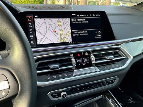 Used 2023 BMW X5 xDrive40i w/ Parking Assistance Package image 6