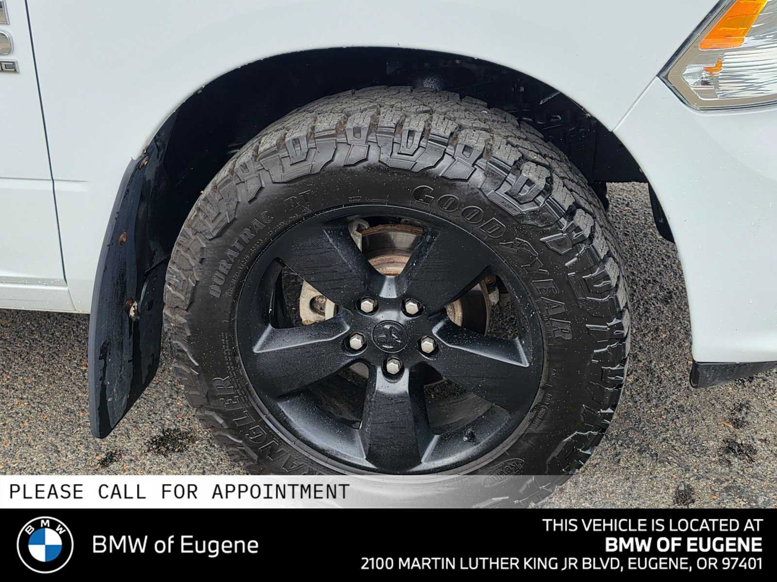 Used 2020 RAM 1500 Express AWD/4WD image 9