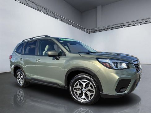 Used 2019 Subaru Forester Premium image 21