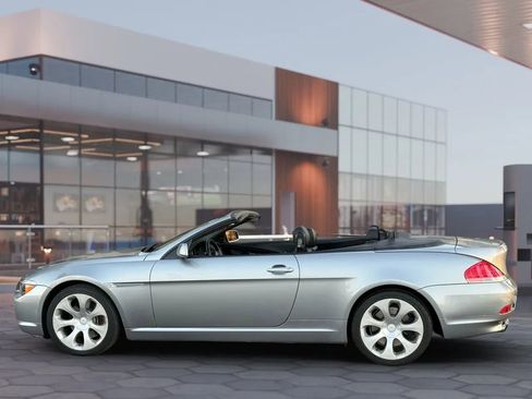 Used 2006 BMW 650i Convertible RWD image 3