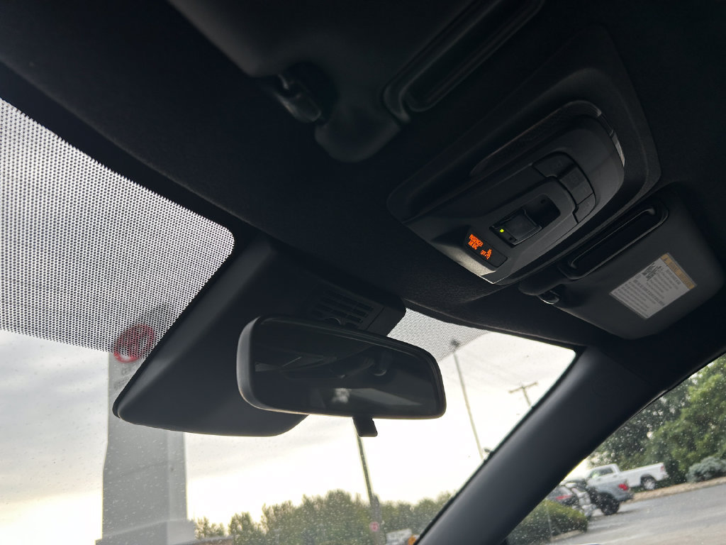 Used 2025 Toyota Corolla SE FWD image 22
