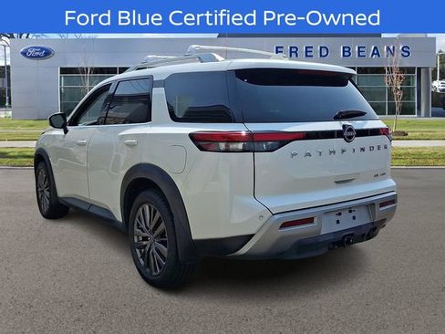 Used 2022 Nissan Pathfinder SL w/ SL Premium Package AWD/4WD image 5