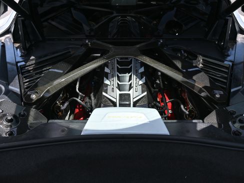 Used 2024 Chevrolet Corvette Stingray Premium Cpe RWD image 43