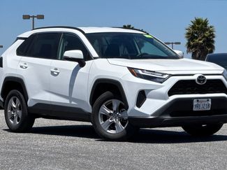 Used 2025 Toyota RAV4 XLE FWD video 2
