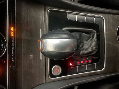 Used 2018 Volkswagen Passat 2.0T SE image 23