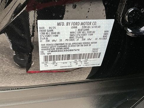 Used 2025 Ford Explorer ST w/ Sun And Sound Package image 32