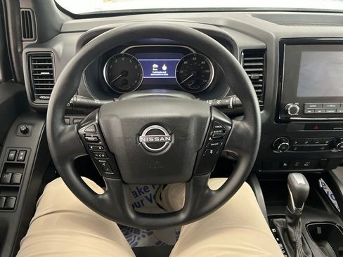 Used 2023 Nissan Frontier SV w/ Midnight Edition Package AWD/4WD image 22