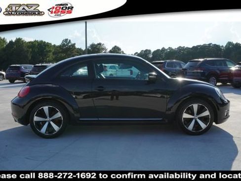 Used 2012 Volkswagen Beetle 2.0T FWD image 8