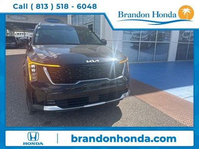 Used 2024 Kia Sorento EX w/ Panoramic Sunroof Package