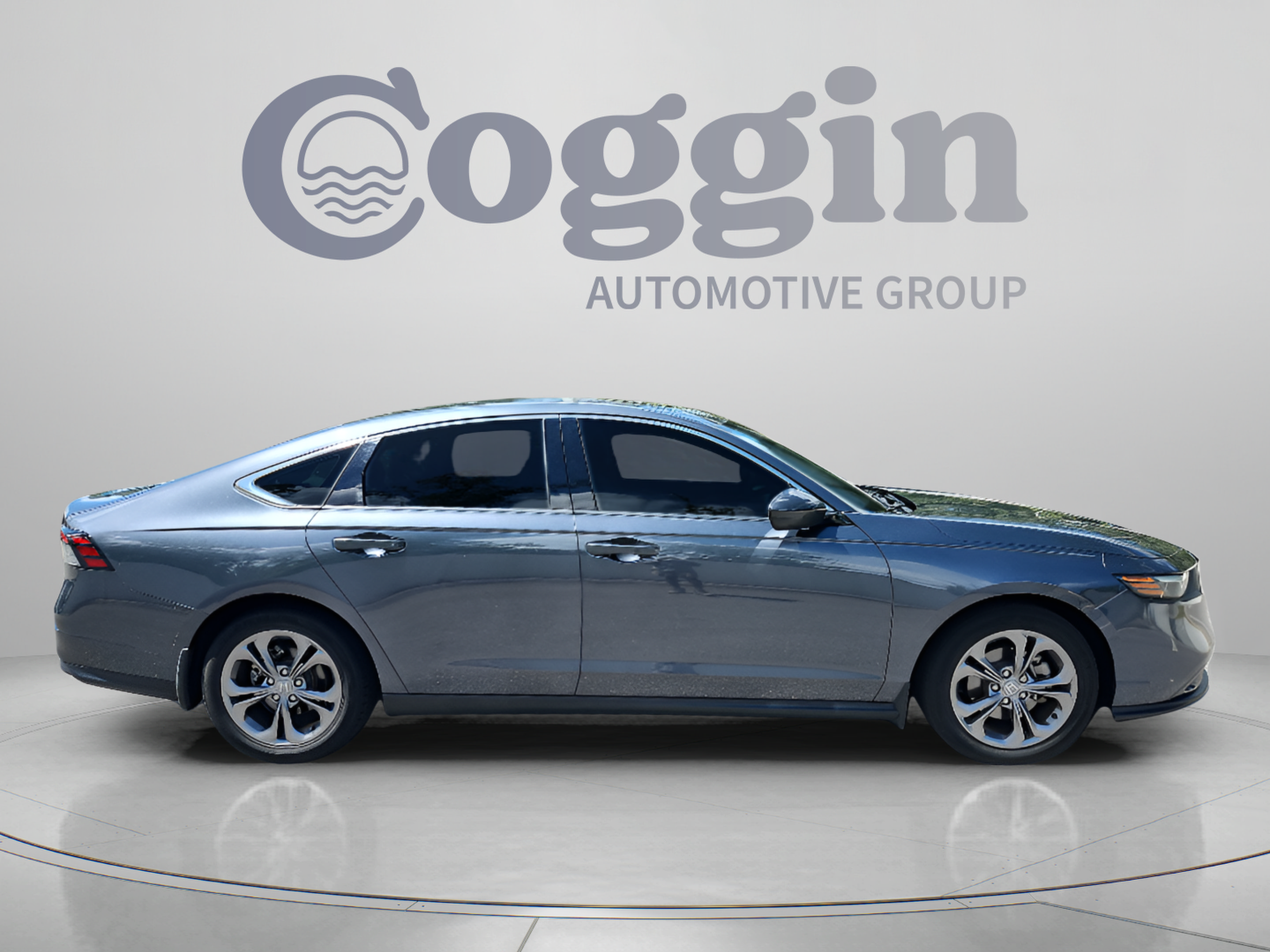 Used 2024 Honda Accord EX image 6