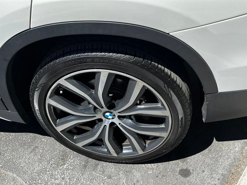 Used 2017 BMW X1 xDrive28i AWD/4WD image 14