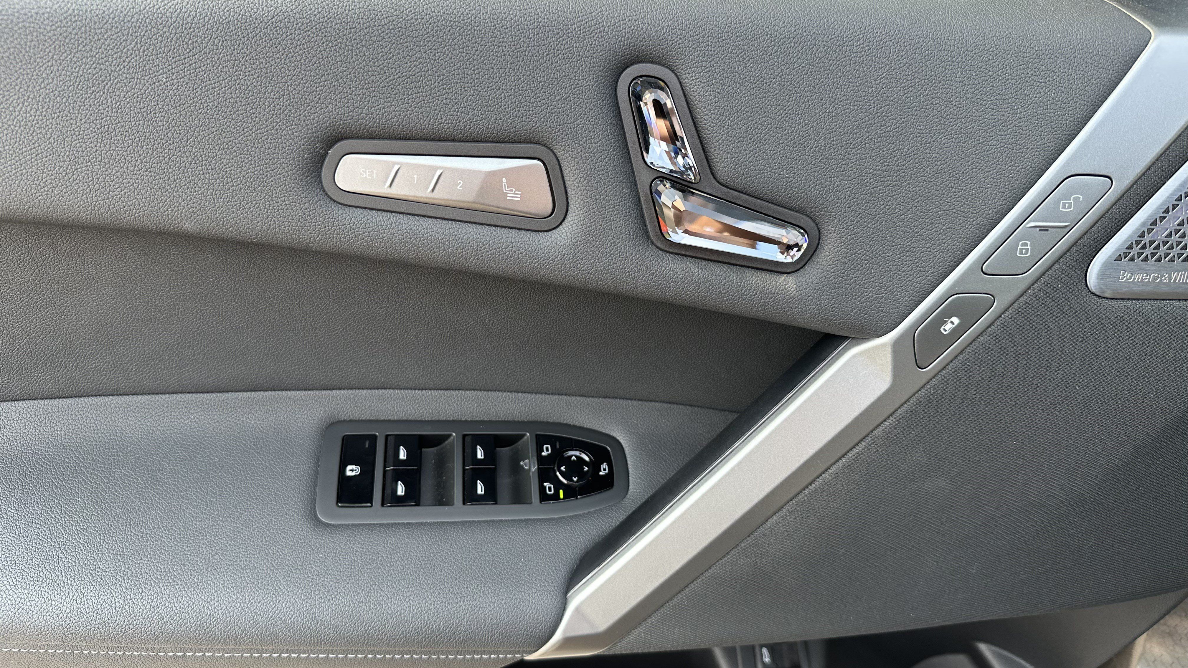 Certified 2026 BMW iX M70 AWD/4WD image 17