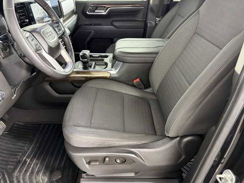 Used 2023 GMC Sierra 1500 Elevation w/ X31 Off-Road Package image 7