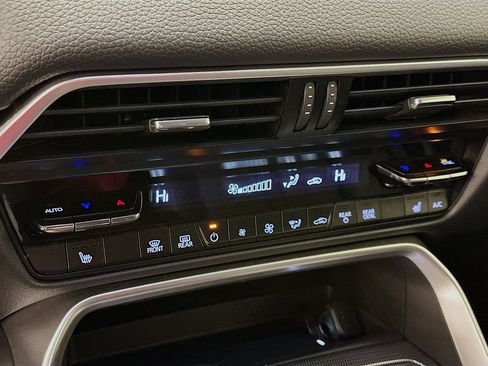 Used 2025 MAZDA CX-90 3.3 Turbo w/ Premium Sport Pkg image 24