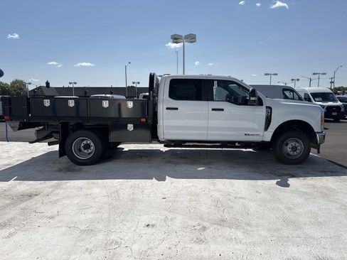 New 2026 Ford F350 XL w/ XL Chrome Package AWD/4WD image 2
