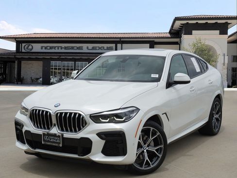 Used 2022 BMW X6 xDrive40i w/ M Sport Package AWD/4WD image 1