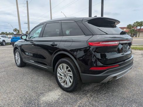 Used 2021 Lincoln Corsair FWD w/ Rear Removable Package Tray image 6