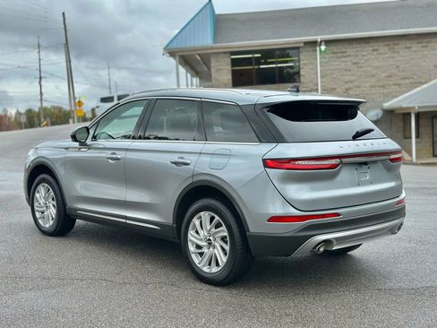 Used 2021 Lincoln Corsair Sport Utility 4D image 4