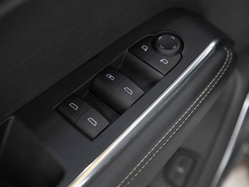 Used 2026 GMC Acadia Elevation w/ Black Edition AWD/4WD image 21