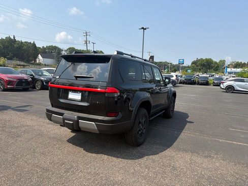 Used 2026 Lexus GX 550 AWD/4WD image 32