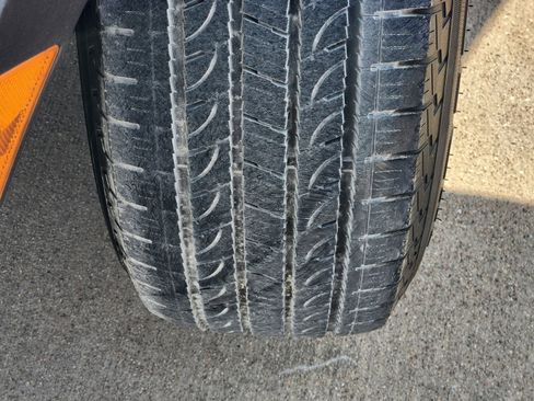 Used 2021 Ford Ranger XLT w/ Equipment Group 301A Mid image 12