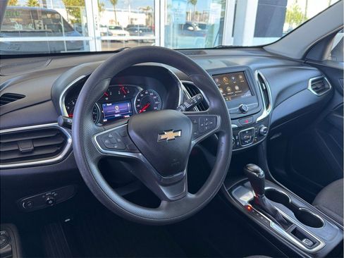 Used 2019 Chevrolet Equinox LT FWD image 23