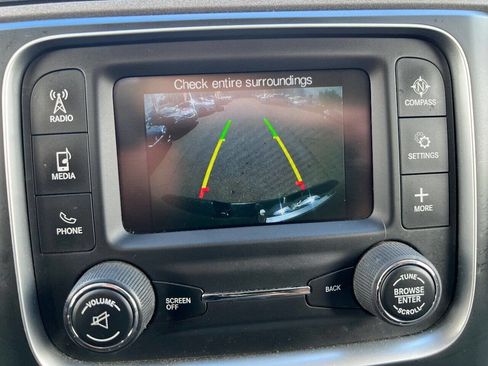 Used 2015 RAM 1500 Tradesman image 19