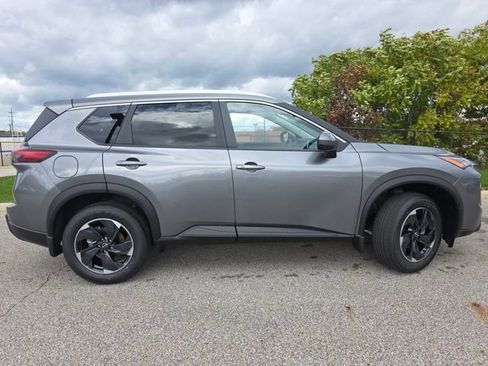 New 2026 Nissan Rogue SV w/ SV Premium Package image 21
