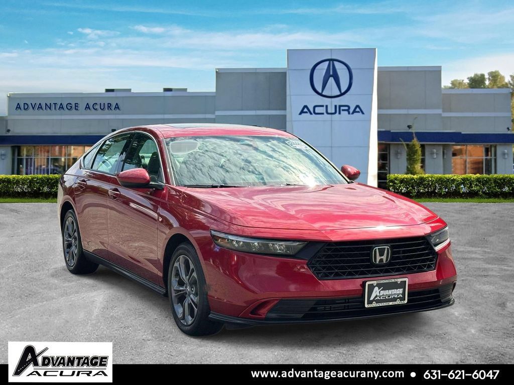 Used 2023 Honda Accord EX image 2