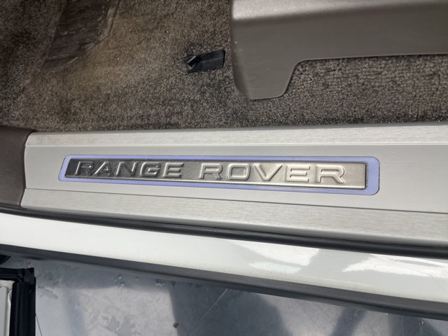 Used 2020 Land Rover Range Rover HSE AWD/4WD image 13