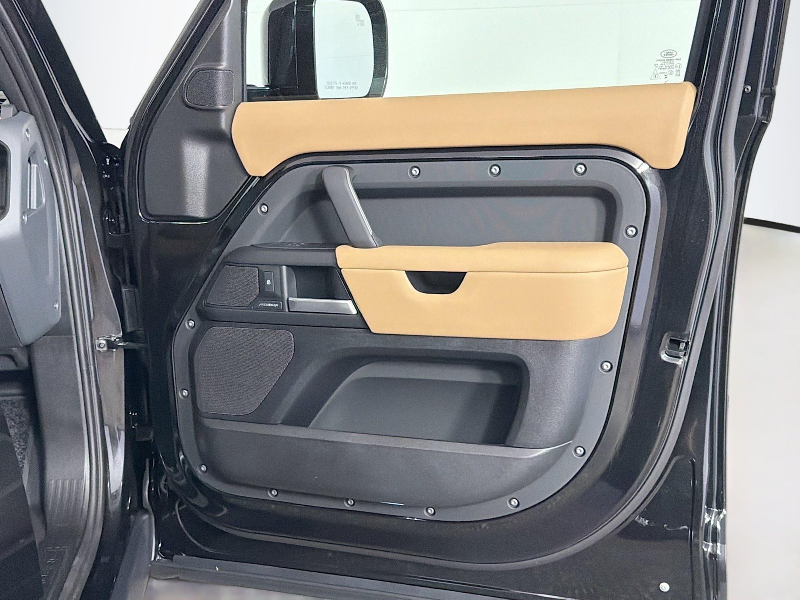 New 2026 Land Rover Defender 110 S AWD/4WD image 33