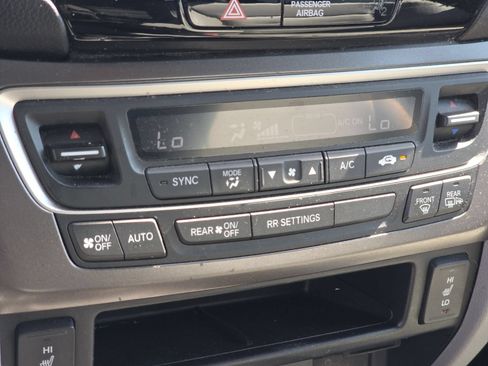 Certified 2017 Honda Ridgeline RTL-T image 8