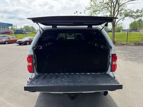 Used 2018 GMC Sierra 3500 Denali w/ Duramax Plus Package AWD/4WD image 37