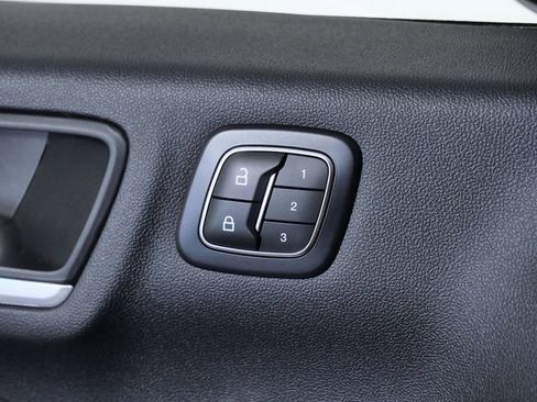 Certified 2025 Ford Escape Platinum AWD/4WD image 26