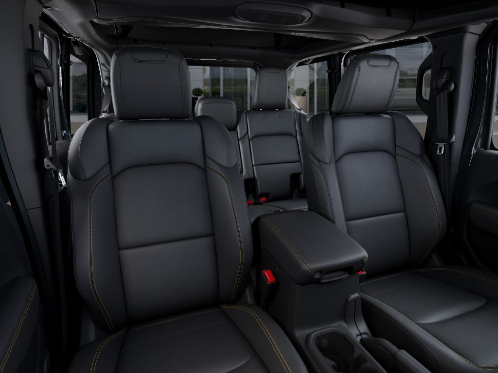 New 2026 Jeep Wrangler Unlimited Sahara AWD/4WD image 17